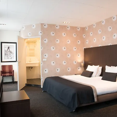 Hotell Sandton Centre - Private Parking Eindhoven