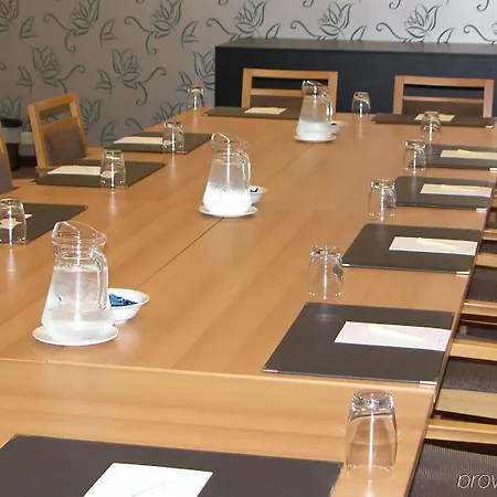 Sandton Centre - Private Parking 3* Eindhoven