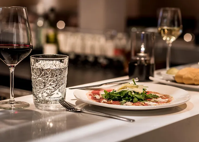 Sandton Eindhoven Centre 3*