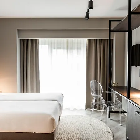 Sandton Centre - Private Parking Eindhoven