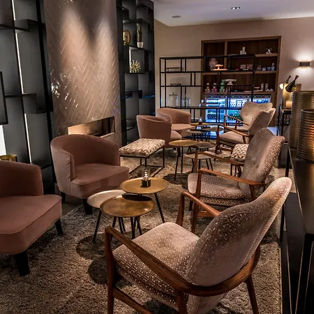 Sandton Eindhoven Centre - Hotel Eindhoven City Centre With Private Parking Отель Эйндховен
