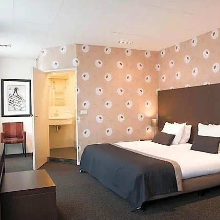 Sandton Centre - Centre With Private Parking