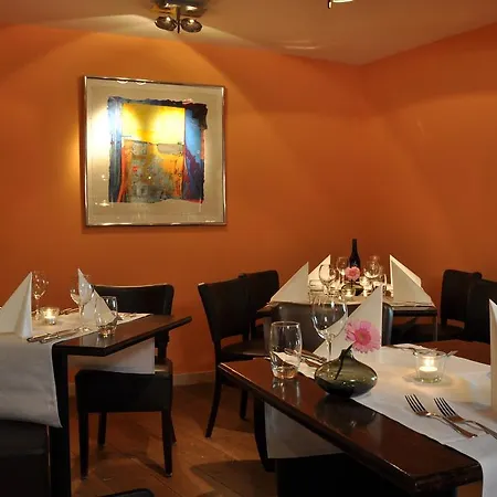 Sandton Centre 3* 에인트호번
