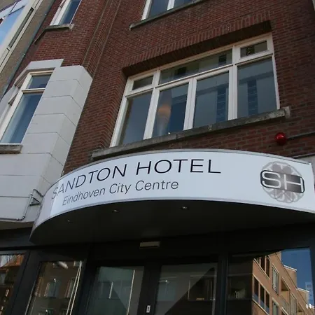 Ξενοδοχείο Sandton Centre - Centre With Private Parking Αϊντχόφεν