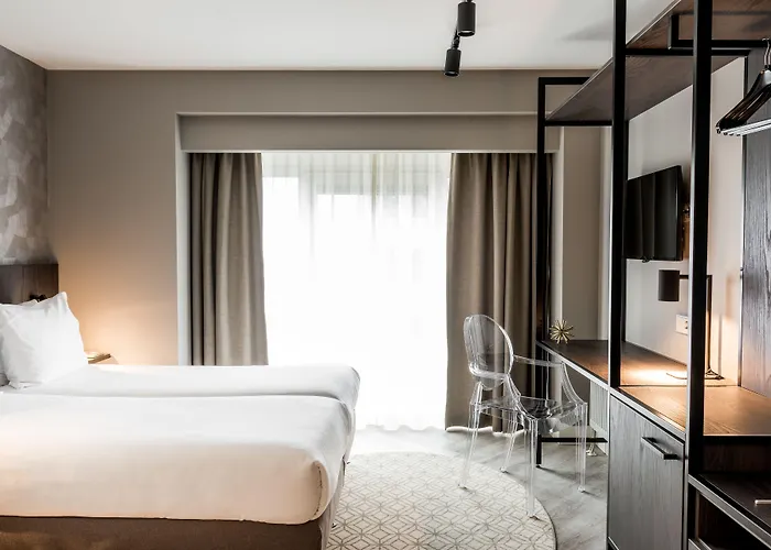 Sandton Eindhoven Centre - Hotel Eindhoven City Centre With Private Parking Eindhove