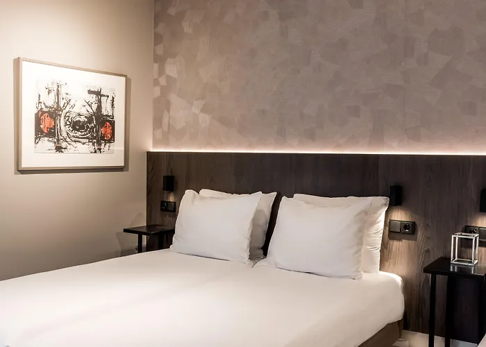 Sandton Centre - Private Parking 3*