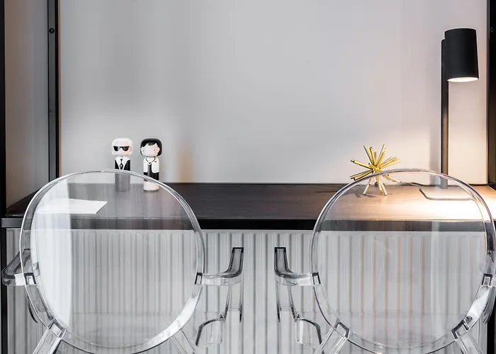 Sandton Centre - Private Parking Hotel Eindhoven