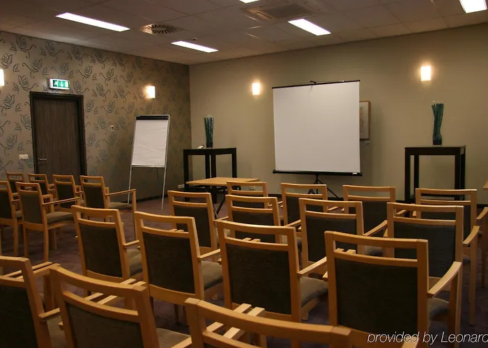 Sandton Eindhoven Centre - Hotel Eindhoven City Centre With Private Parking Szálloda 3*