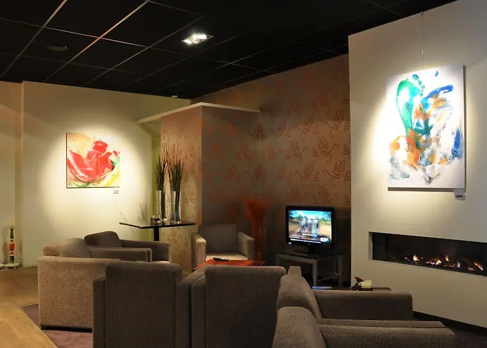 Hotel Sandton Centre - Private Parking 3*