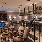 Sandton Eindhoven Centre 3*