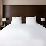 Hotel Sandton Eindhoven Centre 3*
