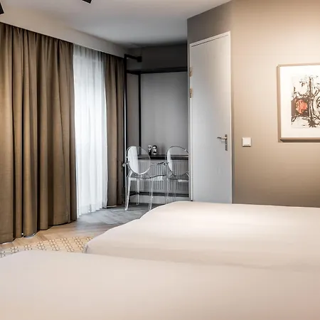 Sandton Centre 3* Eindhoven