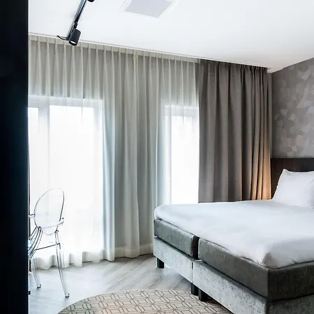 Sandton Centre 3*