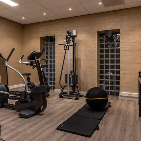 Sandton Centre - Private Parking 3* アイントホーフェン